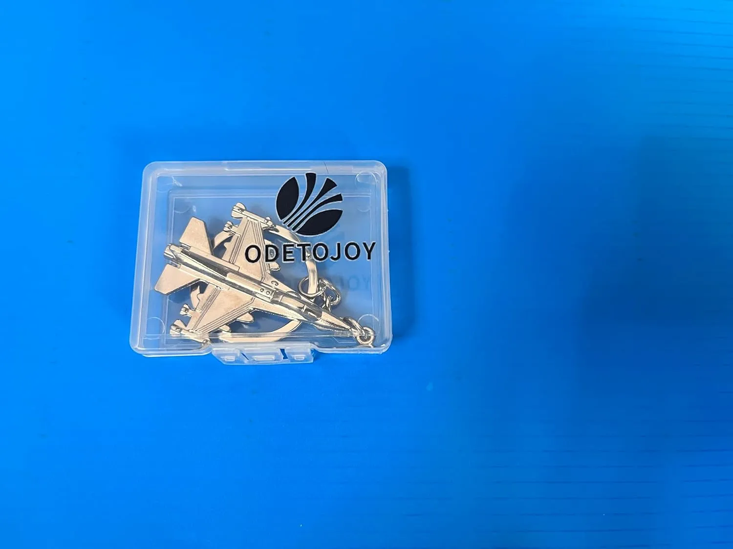 ODETOJOY Aircraft Keychain Party Favors Fighter Plane Keyring Battleplane Key Holder Airplane Raptor F16 Falcon Aviation
