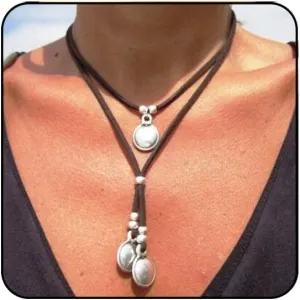 Otxas Western Necklaces for Women Boho Necklace for Women Trendy Black Cord Necklace with Irregularly Pendant Layered Boho Long Necklace for Women Western Jewelry for Women