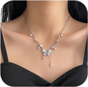 Pearl Necklace Dainty Imitation Pearl Choker Necklace with Crystal Butterfly Wedding Pearl Necklace Delicate Jewelry for Women Simple Bridesmaid Jewelry Gifts