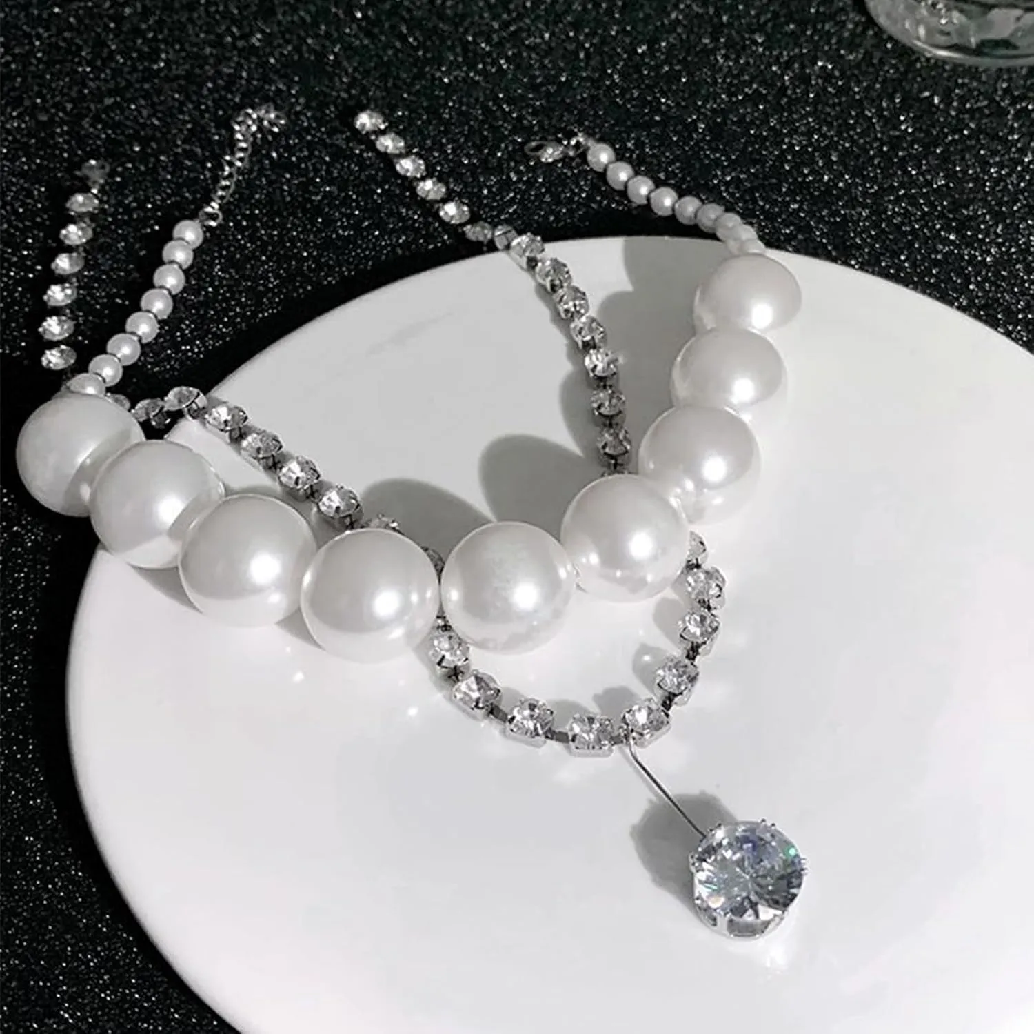 Pearl Necklaces for Women Chunky Pearl Necklace Big Pearl Necklace Statement Necklace Trendy Wedding Party Prom Jewelry for Birde Bridesmaid Accessories