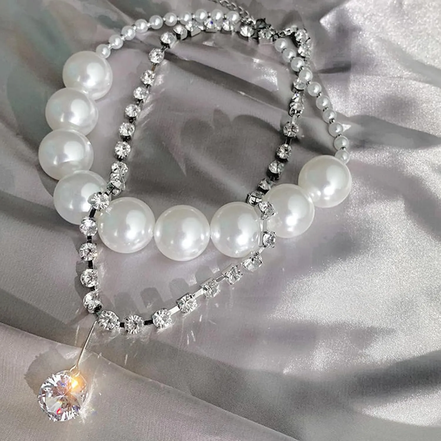 Pearl Necklaces for Women Chunky Pearl Necklace Big Pearl Necklace Statement Necklace Trendy Wedding Party Prom Jewelry for Birde Bridesmaid Accessories