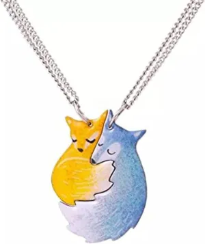 Q&D&S 2Pcs Hugging Fox and Wolf BFF Necklace For Couple Matching Friendship Pendant Jewelry Gifts For Best Friend
