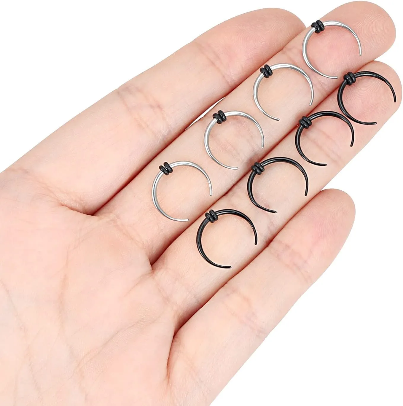 Qmcandy 8pcs 10G 12G 14G 16G 18G Stainless Steel Black Silver Pinchers Septum Piercing Horseshoes Nose Rings Buffalo Taper with Black O-Rings