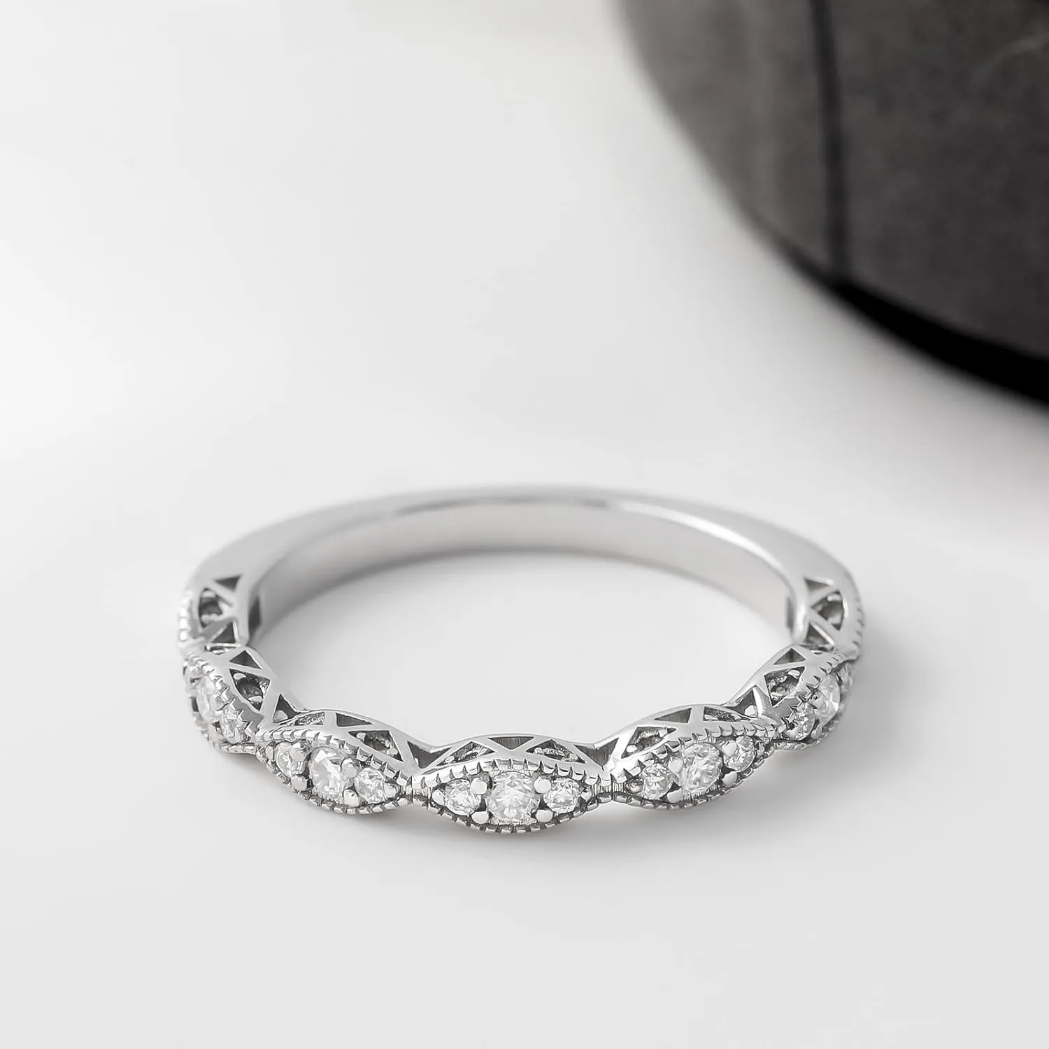 RINEY&KY Moissanite Rings for Women VVS Sterling Silver Stackable Wedding Bands Non Tarnish White Gold Plated Hypoallergenic Certified Lab Diamond Eternity Band Size 5-10US