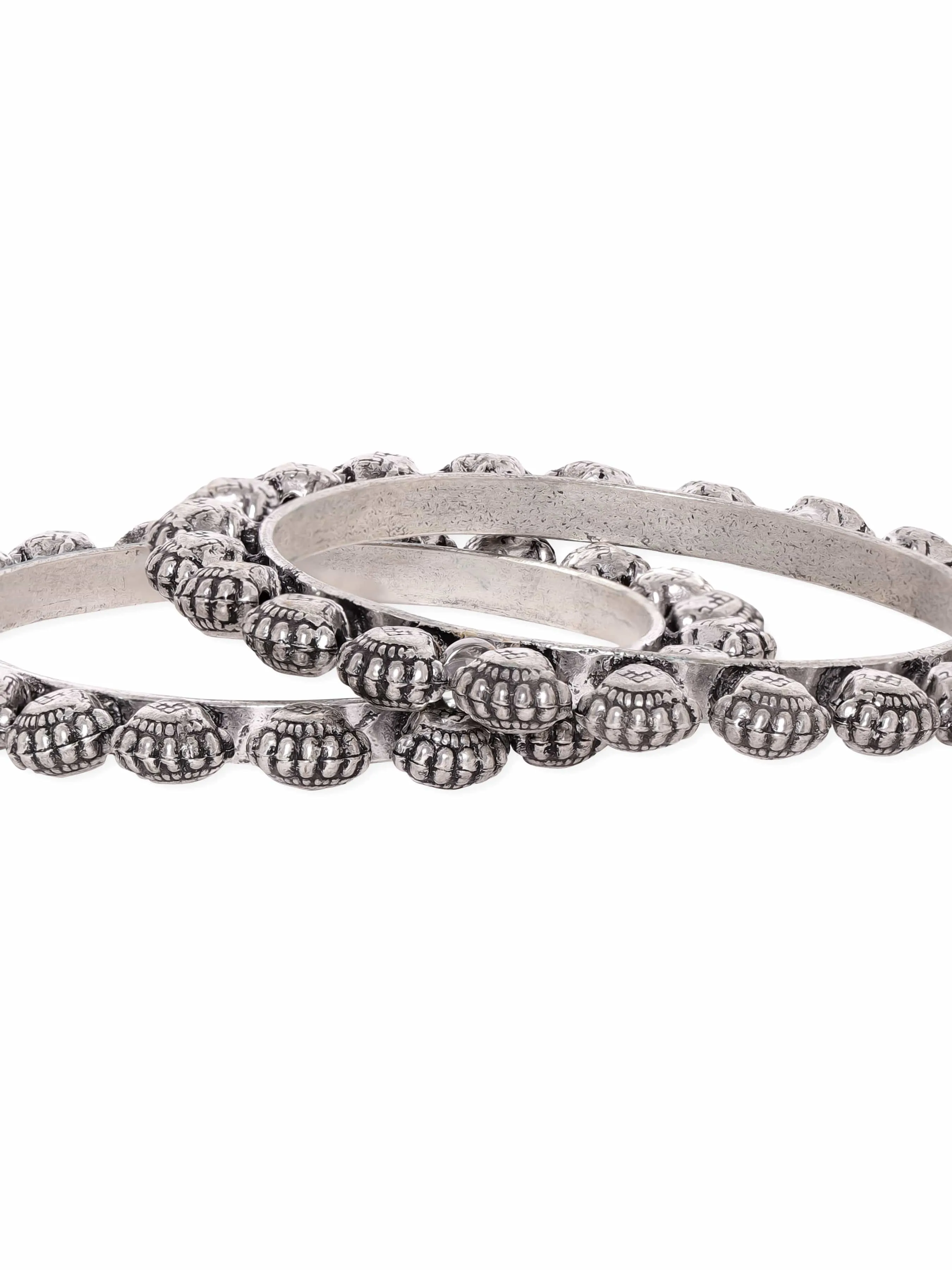 Rubans Set of 2 Oxidized Silver-Plated Bangles Artisan Opulence
