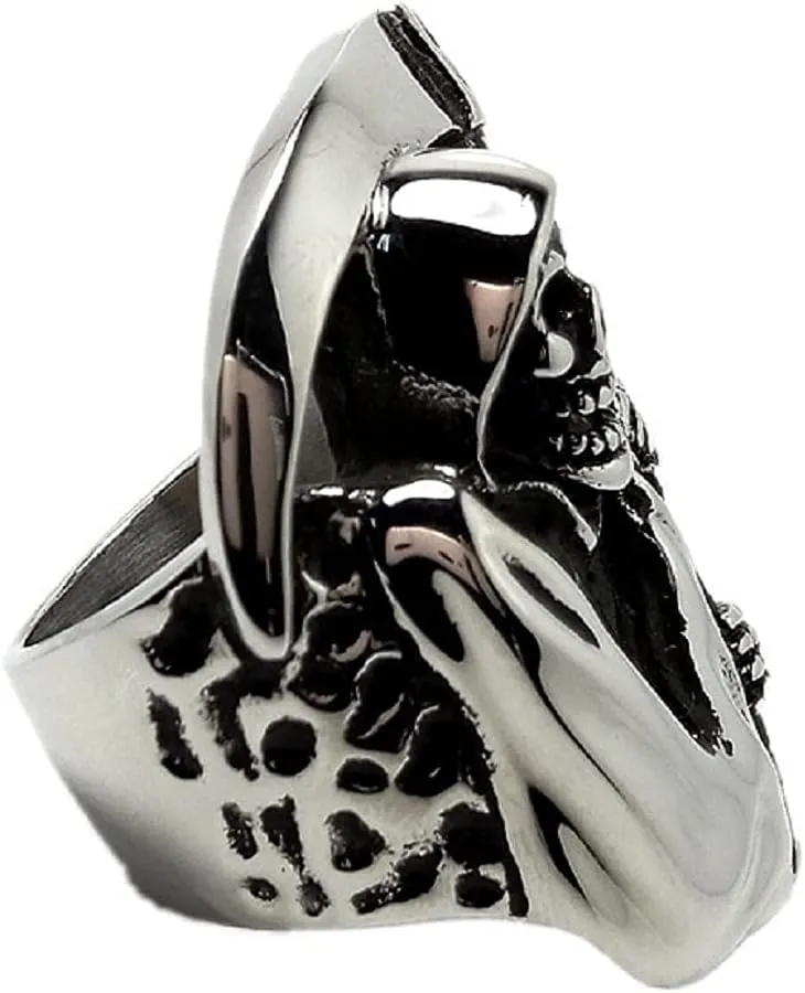 Skull Sickle Ring,Gothic Skull Sickle Ring for Men, Stainless Steel Punk Skull Biker Ring Vintage Hip Hop Skull Head Ring for Men, Gothic Punk Rock Skull Sickle Jewelry