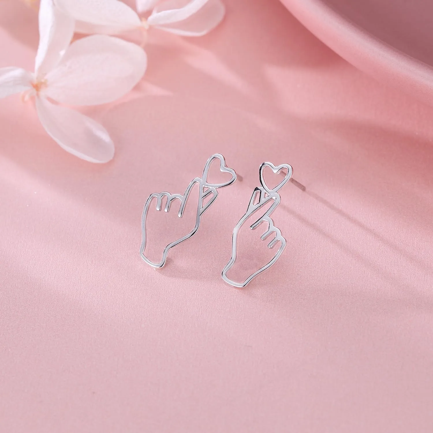 SLUYNZ 925 Sterling Silver Heart Studs Earrings for Women Teens Unique Sweet Love Heart Post Studs Earrings