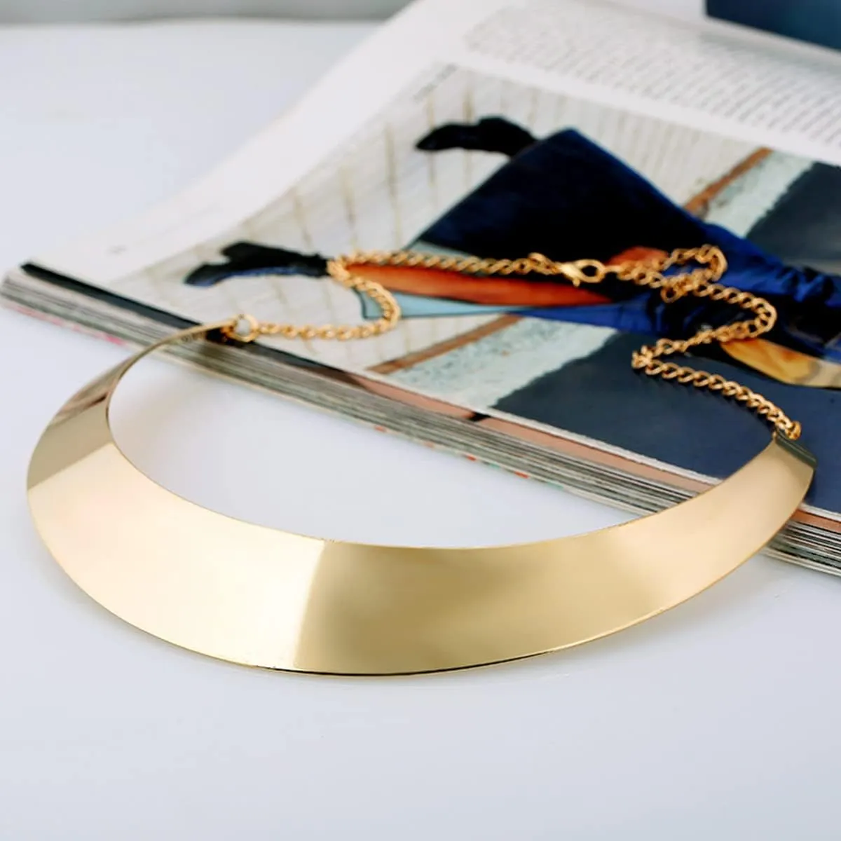 Stainless Steel High Polished Wide Face Chunky Bib Torque Necklace 14K Gold Silver Women Statement Love Heart Shape Open Choker Torque Collar Bib Short Necklaces for Women Girl Fashion Costume Jewelry