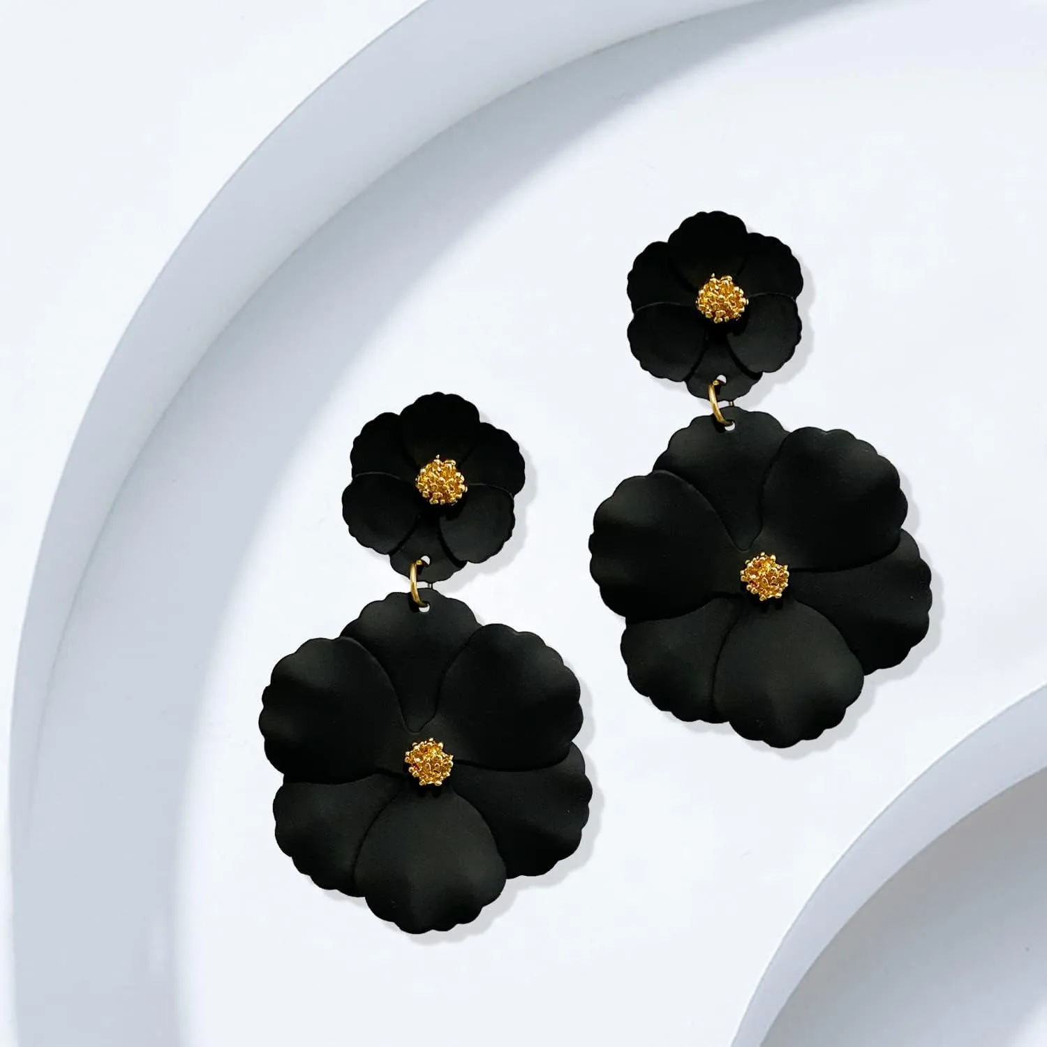 Unique Bohemian Metal Poppy Flower Dangle Earring Matte Painted Dual Flower Floral Petal Tiered Drop for Women Statement Jewelry Gifts