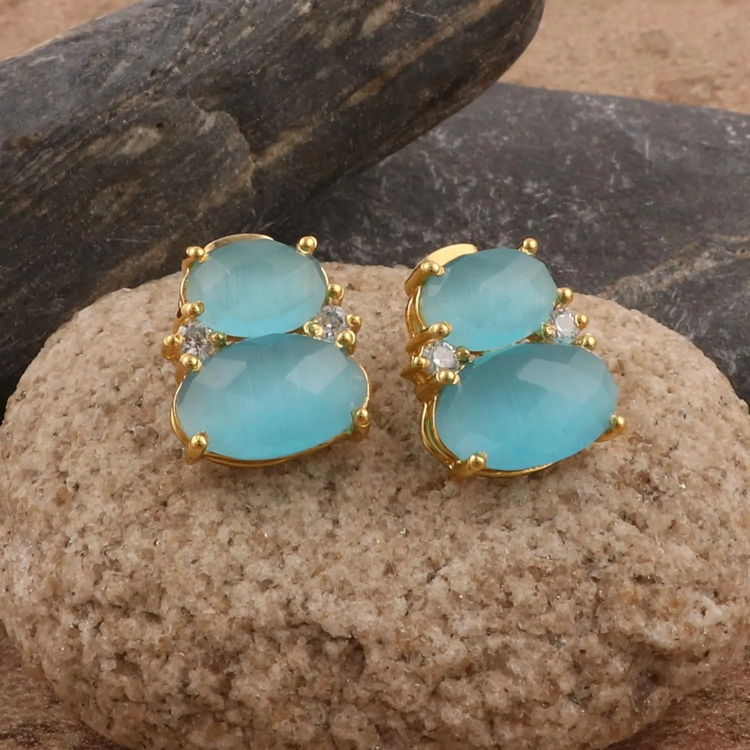 Unique Design Yellow Cat's Eye & Zircon Prong Setting Gemstone Brass Gold Plated Stud Earrings
