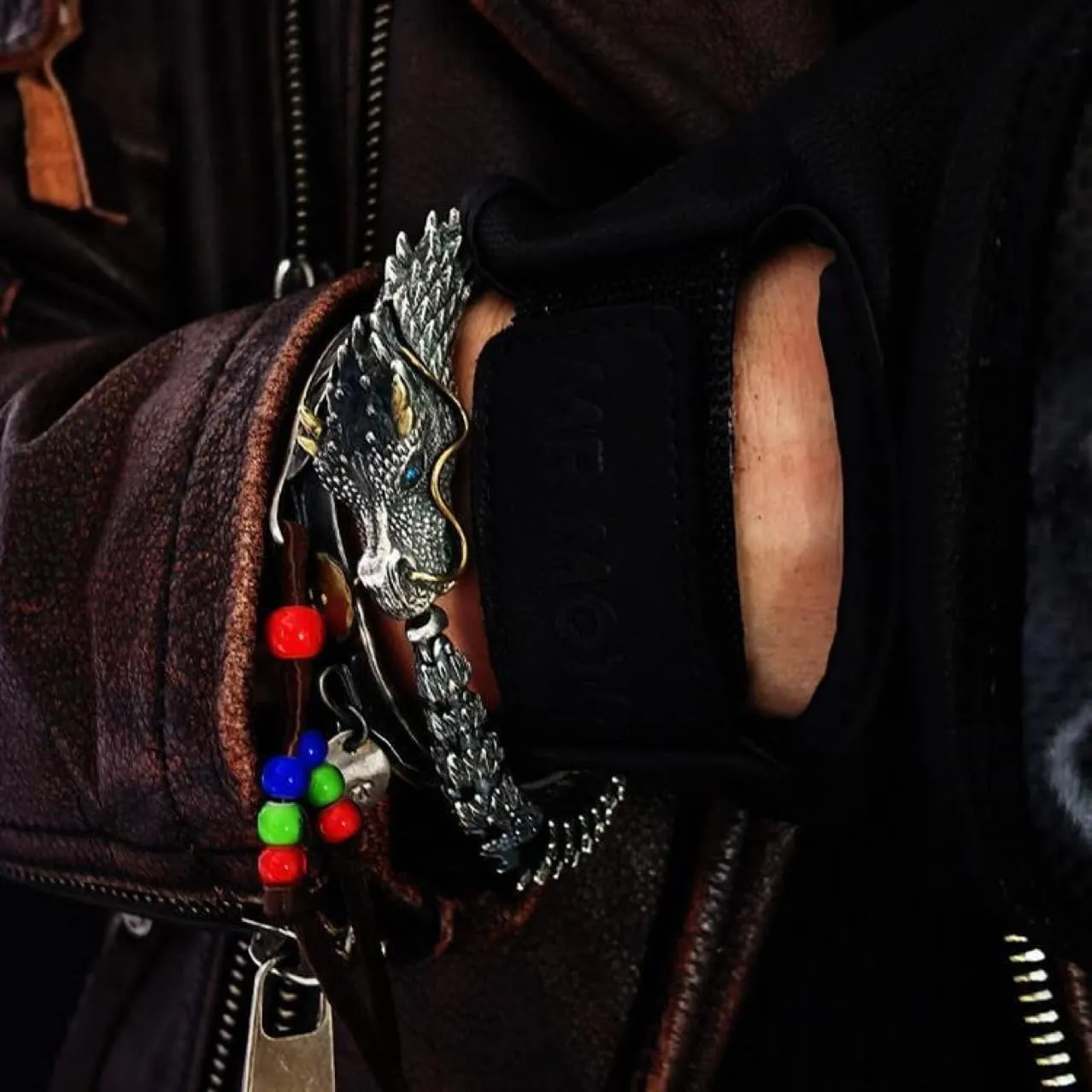 Vintage Men's Punk Domineering Ancient Dragon Snake Link Bracelets Accessories Hiphop Style Fashion Jewelry