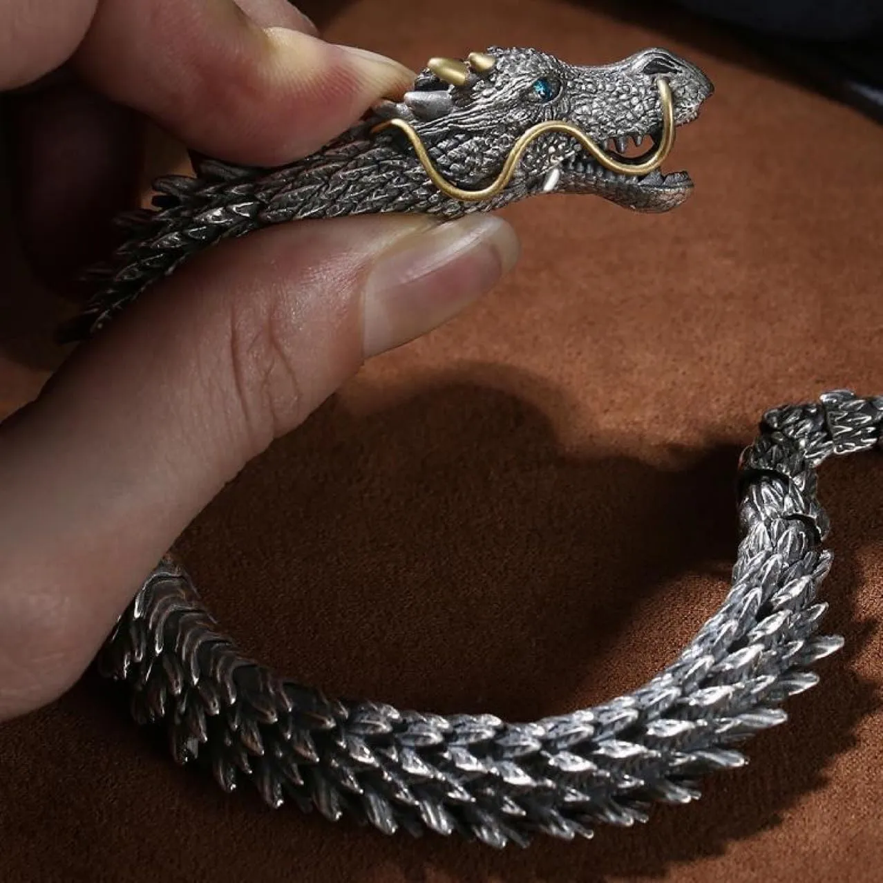 Vintage Men's Punk Domineering Ancient Dragon Snake Link Bracelets Accessories Hiphop Style Fashion Jewelry