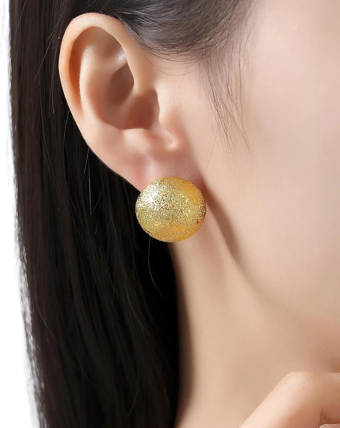 Vintage Textured Huggie Hoop Earrings Stud Earrings for Women, 18K Gold Plated Chunky Hoop Earrings, Hammered Heart Oval Round Disc Earrings