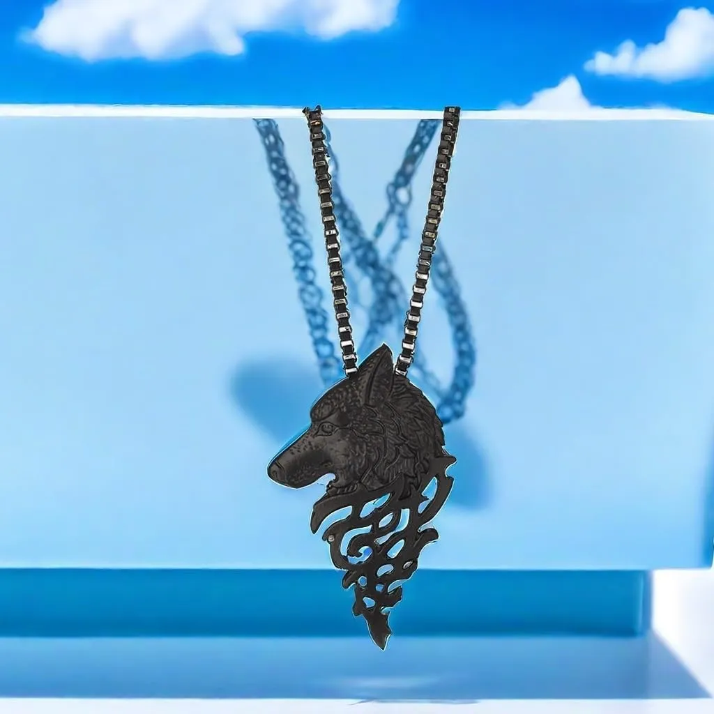 Vintage Wolf Head Necklace Nordic Viking Wolf Head Pendant Necklace Celtic Style Wolf Totem Amulet Necklace Creative Wolf Head Pendant Sweater Chain Viking Jewelry Necklace