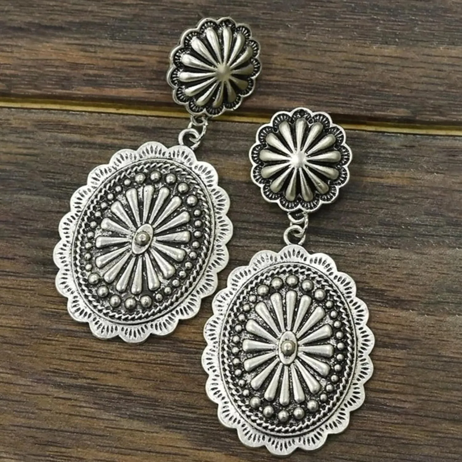 Western Earrings for Women Cowgirl Vintage Concho Oval Turquoise Dangle Earrings Western Jewelry Outfit Country Concert Rodeo Dress Accessories Gifts