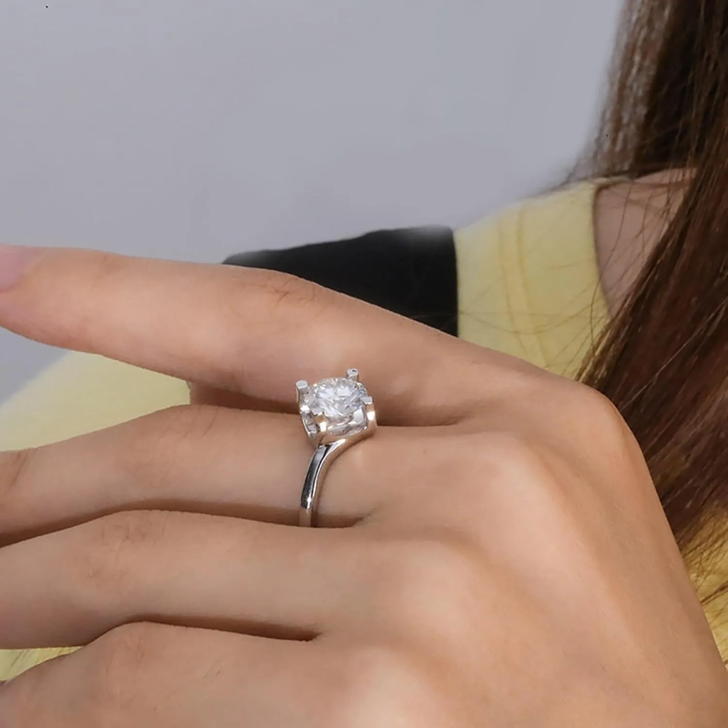 Wycian Simple Rings, 18K Rings Gold 0.8CT White Round Created Diamond Stackable Knuckle for Women Engagement