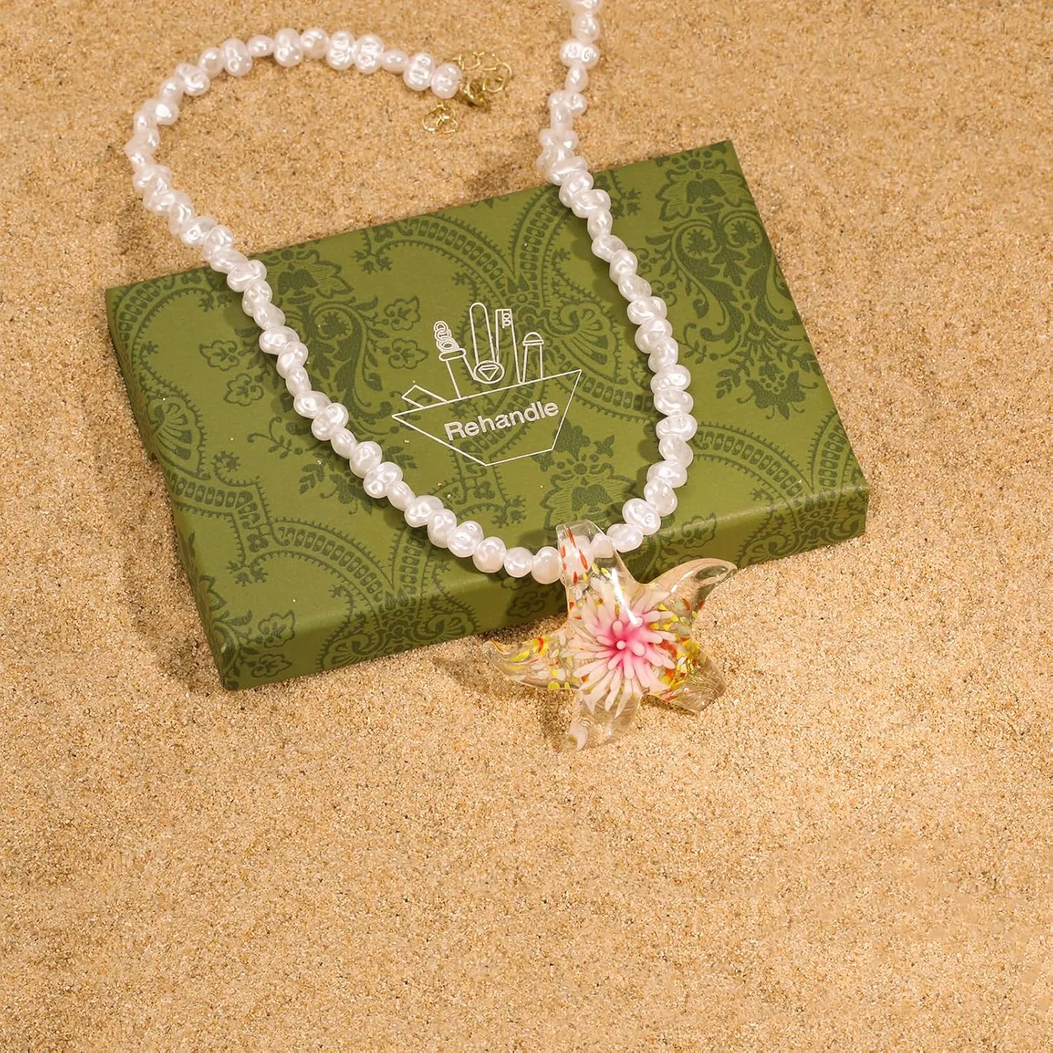 y2k Starfish Necklace for Women Moon Star Chunky Charm Murano Glass Faux Pearl Necklace Italian Style Summer Beach Seashell Necklace Boho Vintage Jewelry for Women